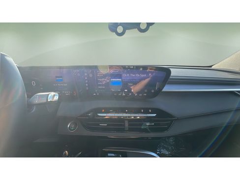 Certified 2026 Buick Enclave Sport Touring AWD/4WD image 17