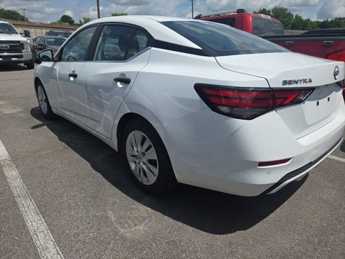 Used 2025 Nissan Sentra S FWD image 4