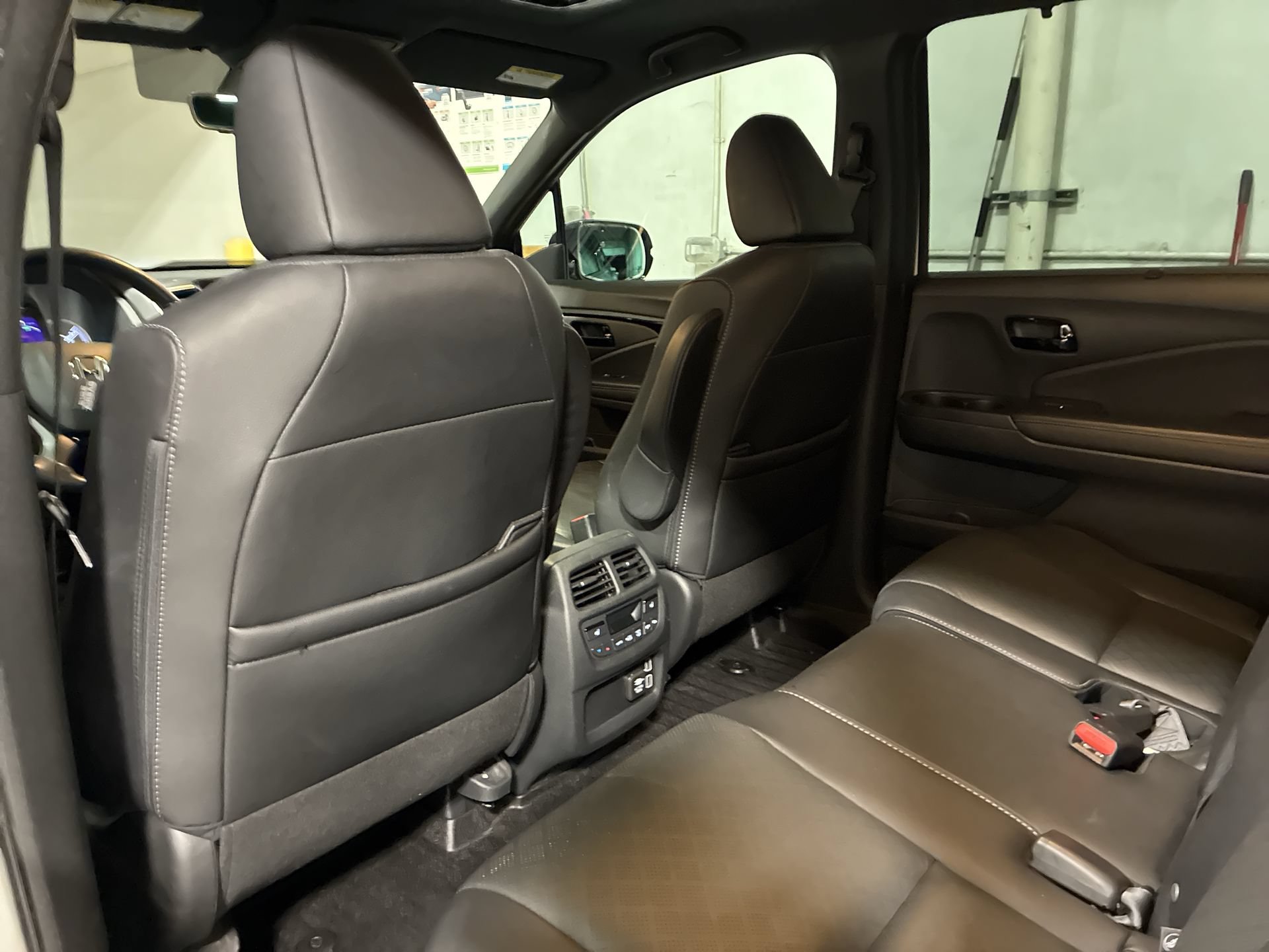 Certified 2023 Honda Passport Elite image 21