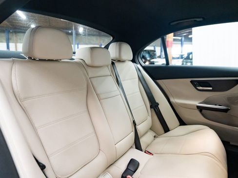 Used 2025 Mercedes-Benz C 300 4MATIC Sedan image 32