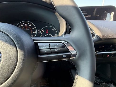 New 2026 MAZDA MAZDA3 2.5 S Hatchback w/ Premium Pkg image 31