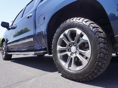 Certified 2023 Chevrolet Silverado 1500 High Country AWD/4WD image 6