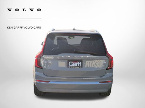 New 2026 Volvo XC90 T8 Ultra w/ Protection Package Premier image 4