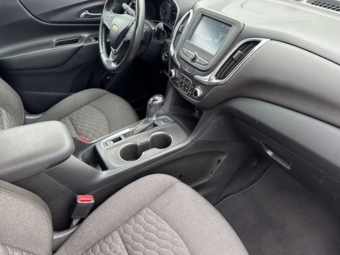 Used 2018 Chevrolet Equinox LT AWD/4WD image 19
