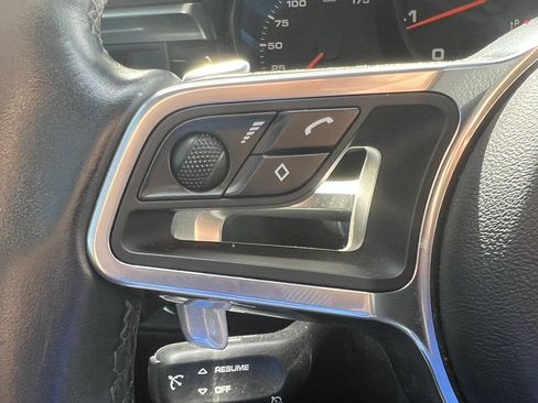 Used 2019 Porsche Macan image 19
