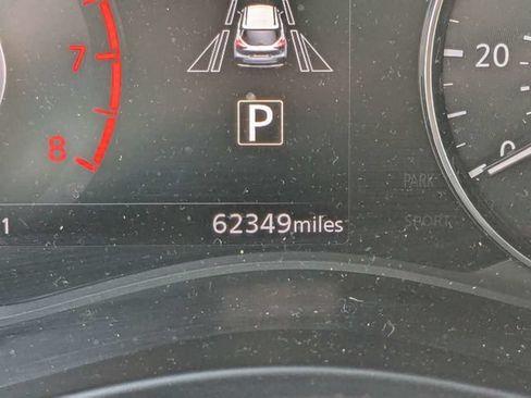 Used 2023 Nissan Kicks SR w/ SR Premium Package FWD image 30