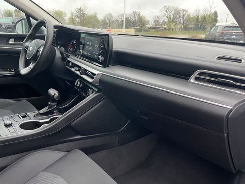 Used 2021 Kia K5 LXS FWD image 29