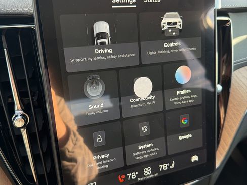 New 2026 Volvo XC60 B5 Ultra w/ Climate Package image 36