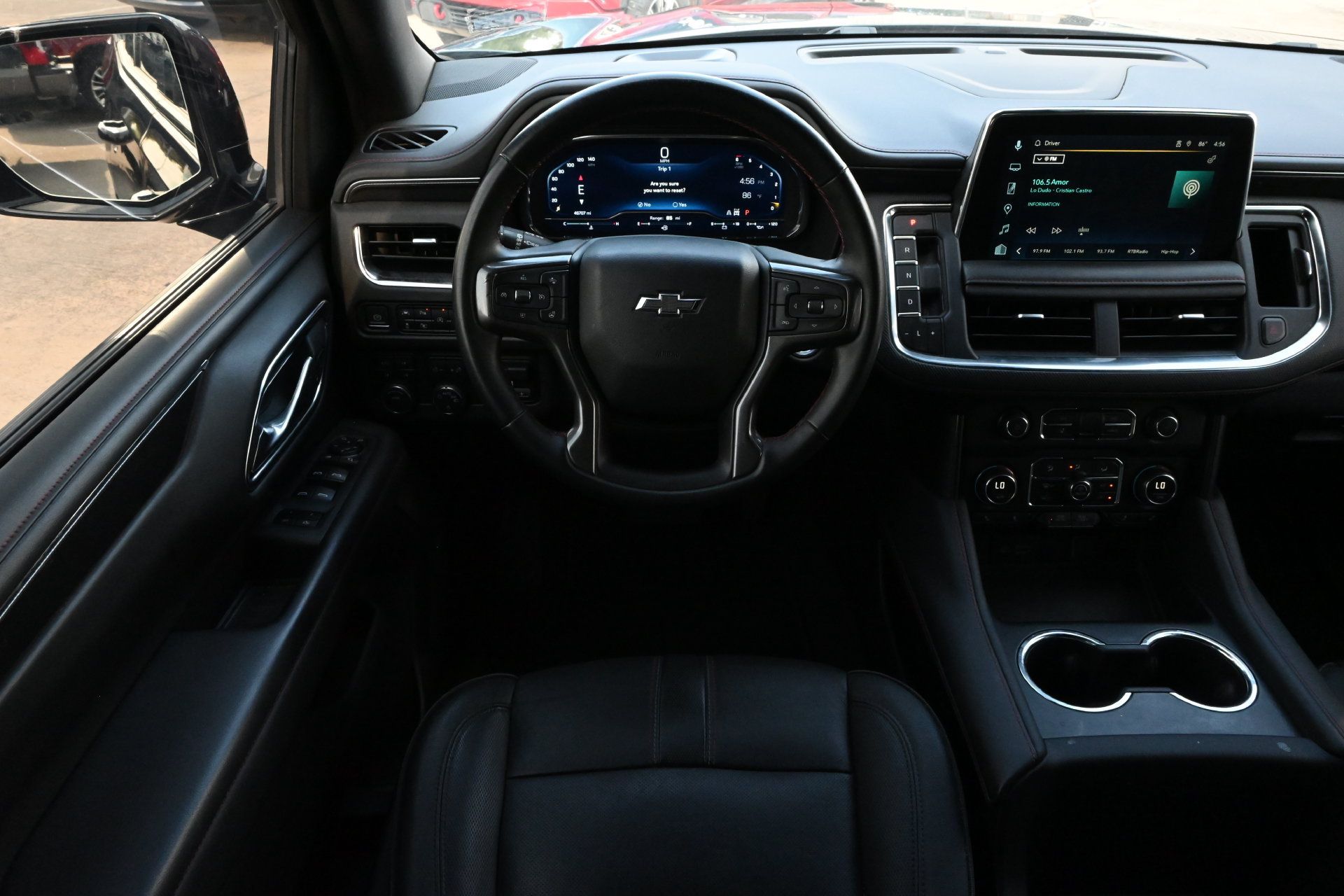 Used 2023 Chevrolet Tahoe RST w/ Luxury Package AWD/4WD image 10
