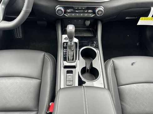 New 2025 Nissan Altima 2.5 SL image 25