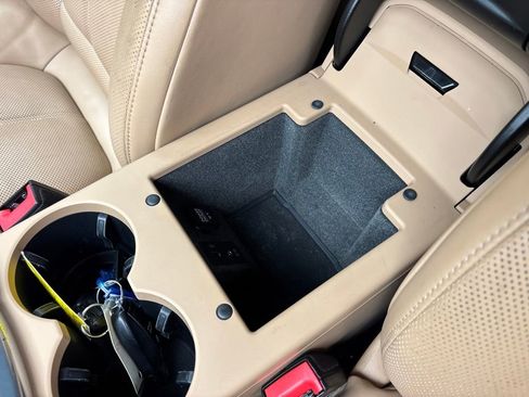 Used 2018 Porsche Macan image 27