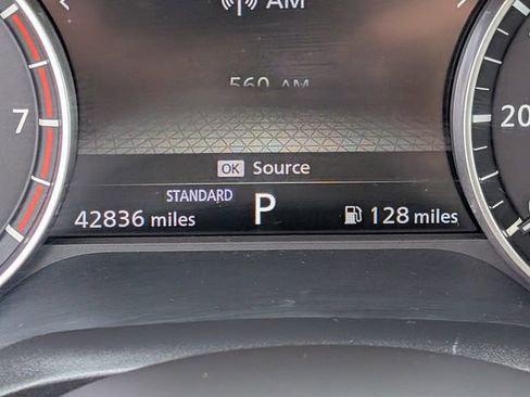 Used 2022 Nissan Rogue SV image 31