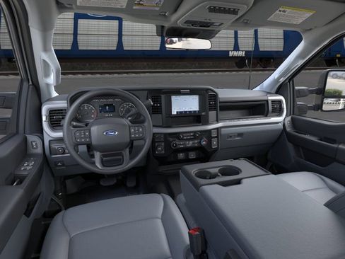 New 2026 Ford F350 XL AWD/4WD image 9