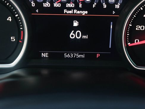 Used 2020 Chevrolet Silverado 2500 LTZ w/ LTZ Premium Package image 31