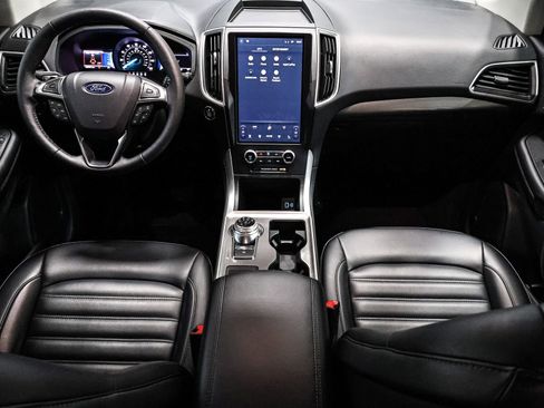 Certified 2024 Ford Edge SEL w/ Convenience Package AWD/4WD image 23