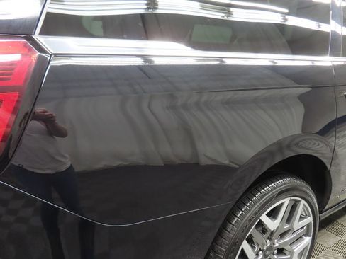 Used 2025 Ford Expedition Max Platinum w/ Platinum Ultimate Package image 44