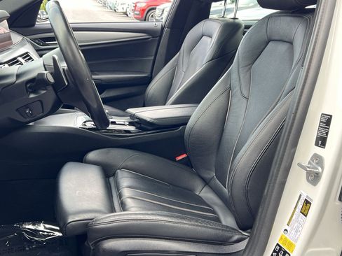 Used 2019 BMW 540i xDrive w/ M Sport Package AWD/4WD image 18