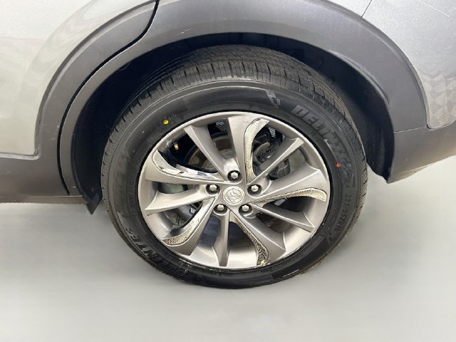 Used 2020 Buick Encore GX Essence w/ Experience Buick Package AWD/4WD image 36