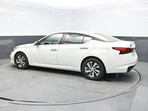 Used 2021 Nissan Altima 2.5 S FWD image 4