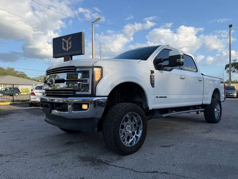 Used 2017 Ford F250 Lariat w/ Lariat Ultimate Package AWD/4WD image 1