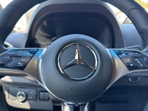 New 2025 Mercedes-Benz Sprinter 2500 image 25