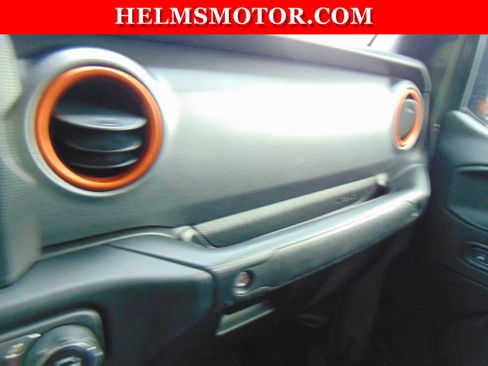 Used 2021 Jeep Gladiator Mojave AWD/4WD image 38