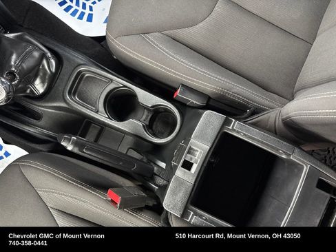 Used 2017 Jeep Wrangler Unlimited Rubicon w/ Cold Weather Group image 25