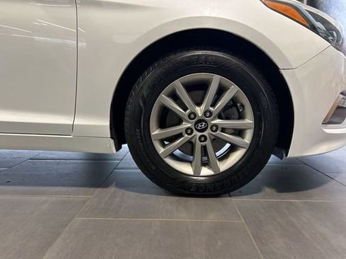 Used 2015 Hyundai Sonata SE FWD image 39