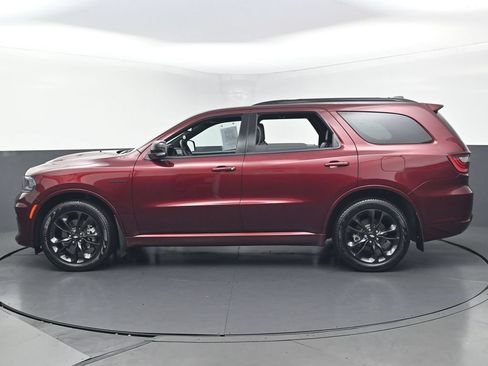 Used 2025 Dodge Durango R/T w/ Blacktop Package AWD/4WD image 8