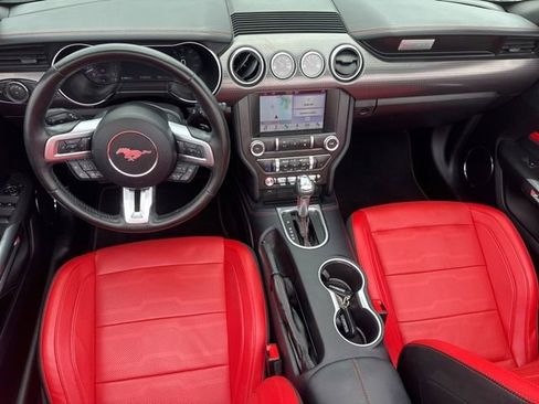 Used 2019 Ford Mustang GT Premium w/ GT Performance Package RWD image 11