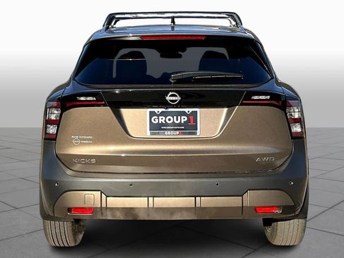 New 2026 Nissan Kicks SV w/ Cold Weather Package image 4