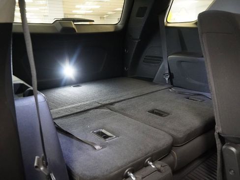 Used 2019 Chevrolet Traverse LS FWD image 33