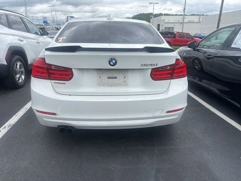 Used 2013 BMW 328i Sedan RWD image 5