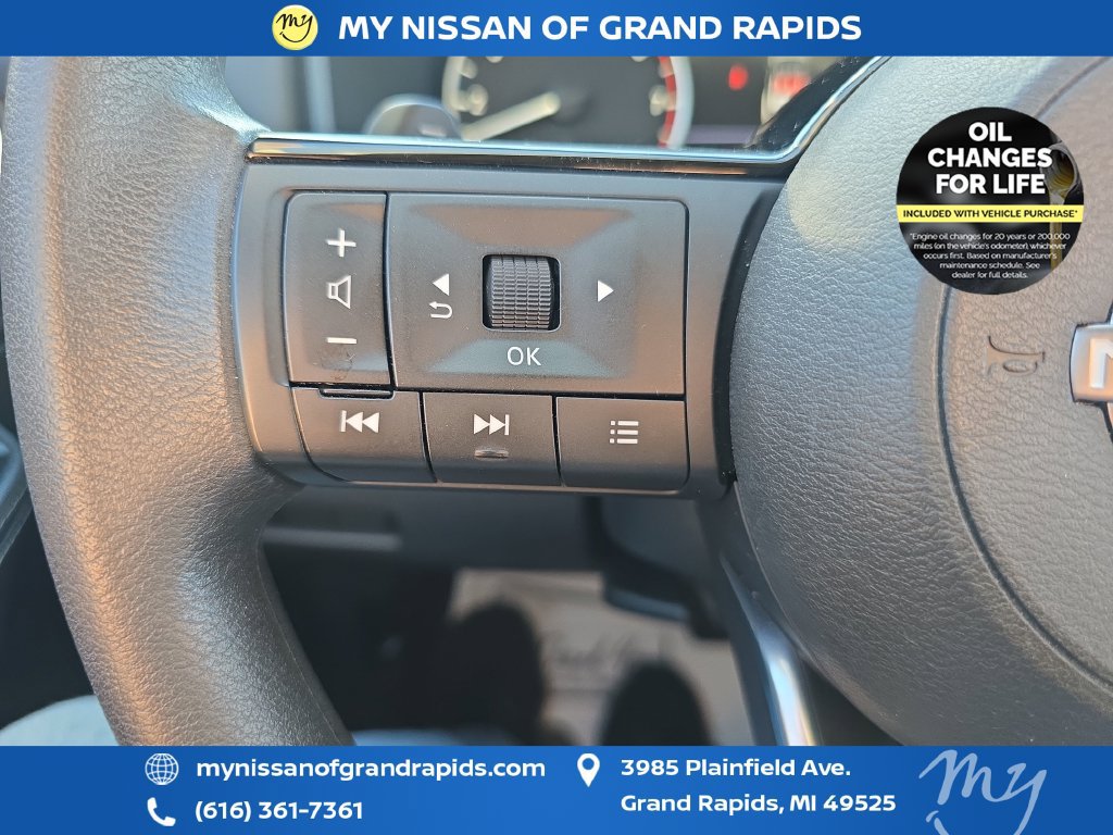 Certified 2023 Nissan Rogue SV AWD/4WD image 16