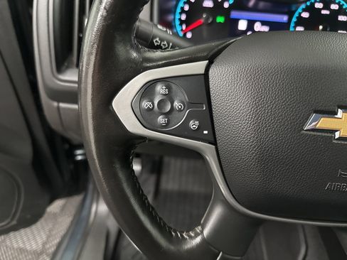 Used 2020 Chevrolet Colorado ZR2 w/ ZR2 Dusk Special Edition image 15