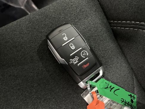 Used 2025 RAM 1500 Big Horn image 28