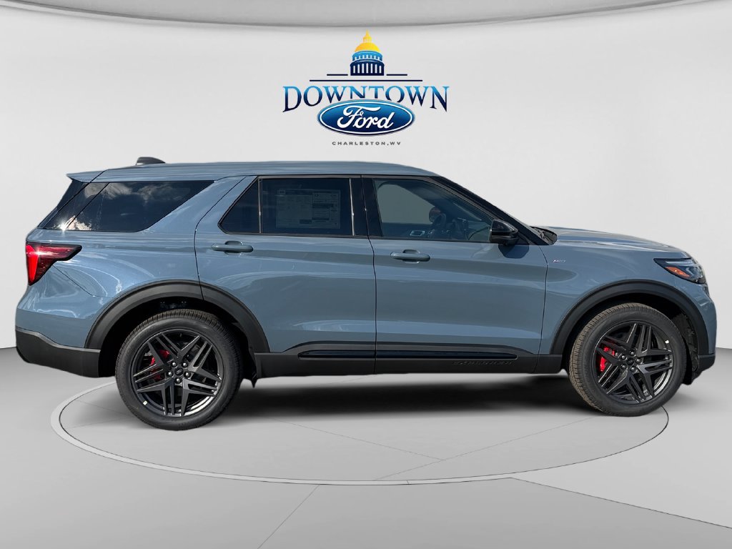 New 2027 Ford Explorer ST-Line w/ ST-Line Street Pack AWD/4WD image 2