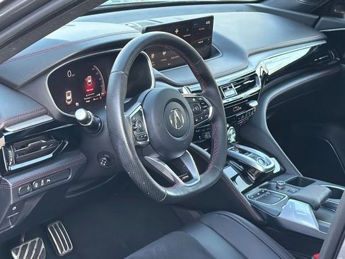 Used 2023 Acura MDX A-Spec image 17