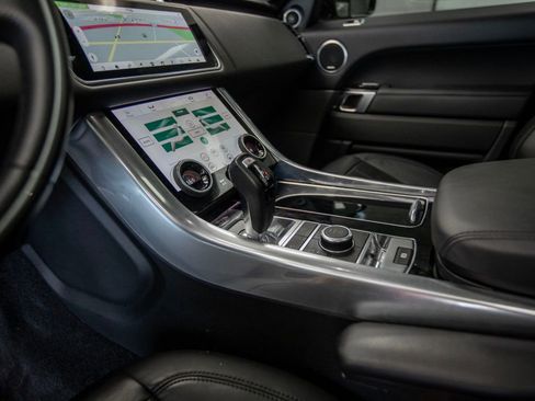 Used 2019 Land Rover Range Rover Sport Supercharged image 27