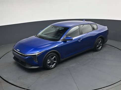 Used 2025 Kia K4 FWD image 29