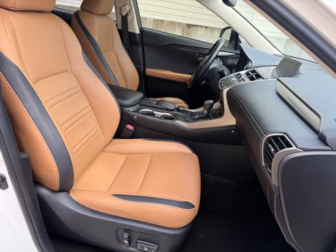 Used 2017 Lexus NX 200t FWD image 27