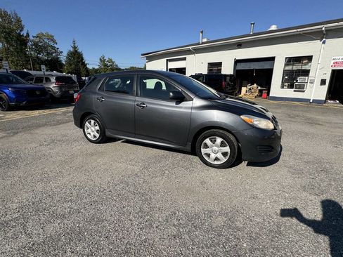 Used 2009 Toyota Matrix Base 4dr Wagon 4A image 13