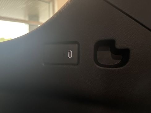 New 2026 Chevrolet Tahoe High Country w/ Sun And Tow Package image 16