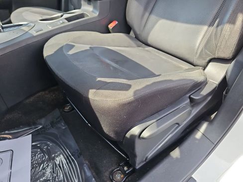 Used 2015 Nissan Rogue S w/ Convenience Package FWD image 28
