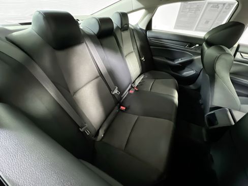 Used 2022 Honda Accord LX image 24