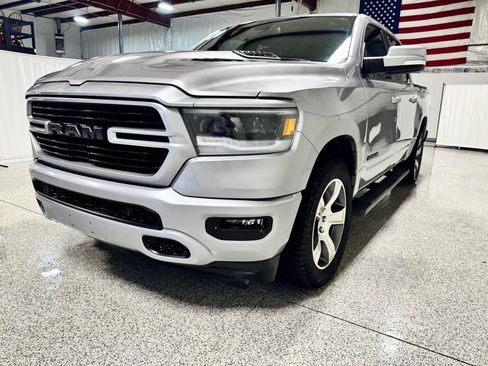 Used 2020 RAM 1500 Sport w/ Level 2 Equipment Goup w/2_L AWD/4WD image 4