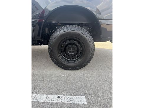 Used 2024 Ford F250 XL AWD/4WD image 7