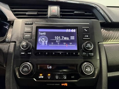 Used 2018 Honda Civic Sport image 18