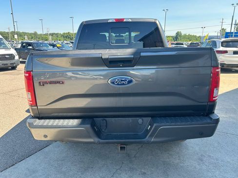 Used 2017 Ford F150 XLT w/ Equipment Group 302A Luxury AWD/4WD image 6