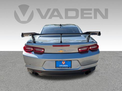 Used 2023 Chevrolet Camaro LT image 24